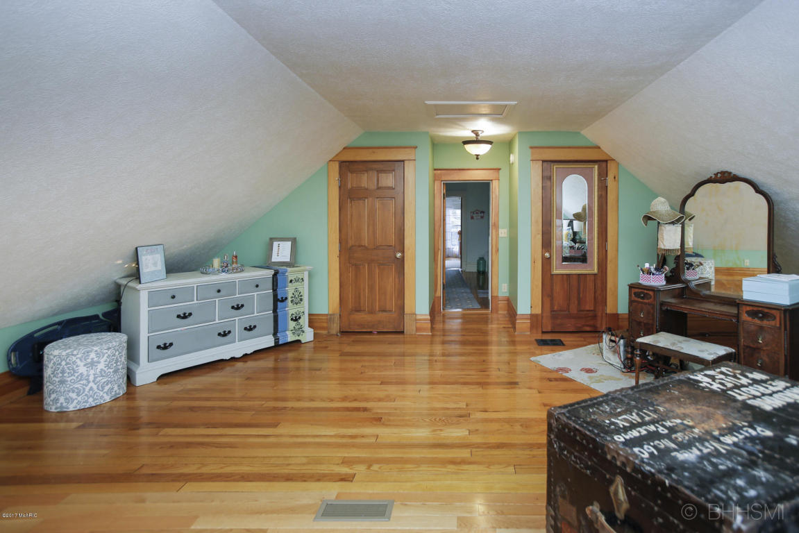 320 N Eagle, Marshall, MI 49068 photo 20