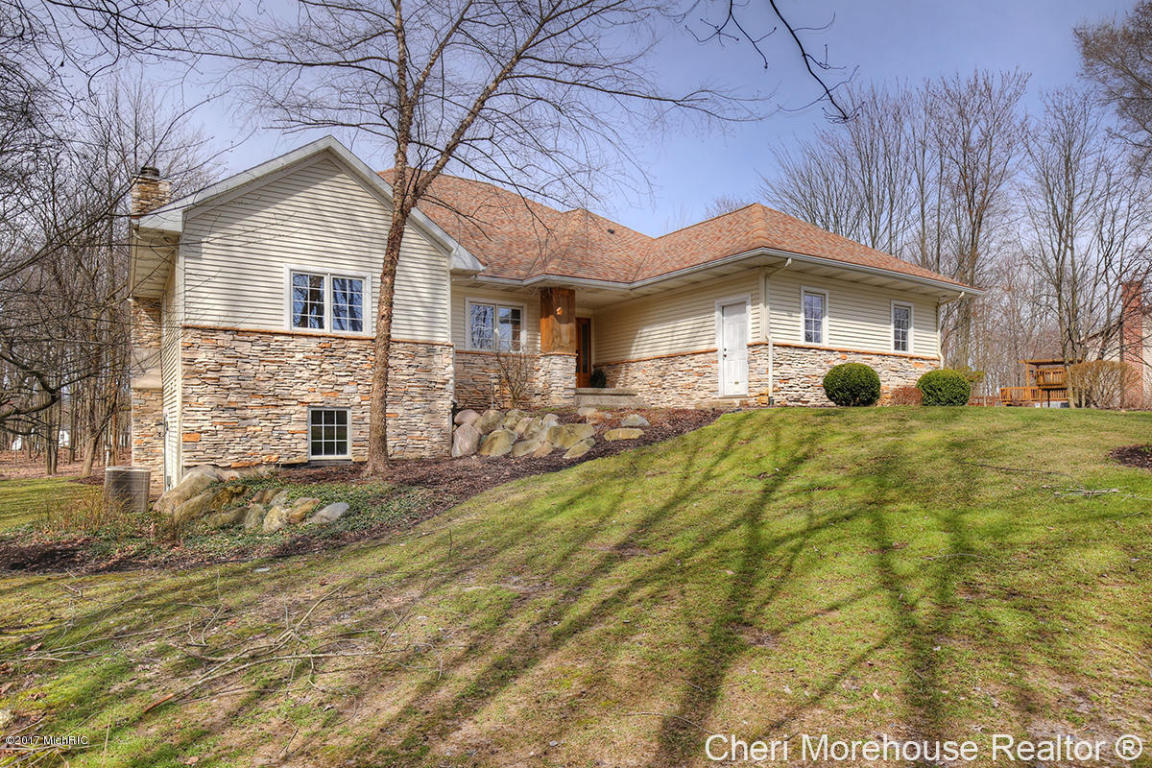 5458 Ada Dr SE, Ada, MI 49301 photo 2