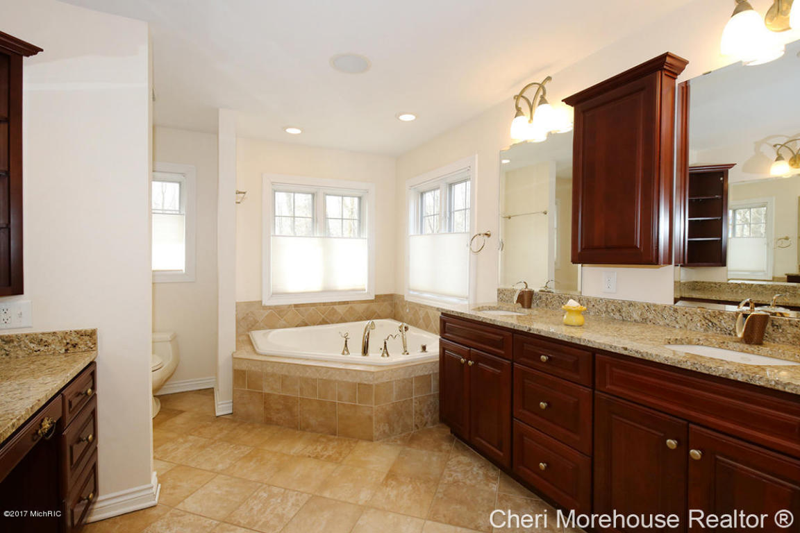 5458 Ada Dr SE, Ada, MI 49301 photo 18