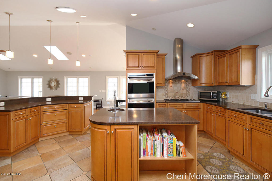 5458 Ada Dr SE, Ada, MI 49301 photo 9