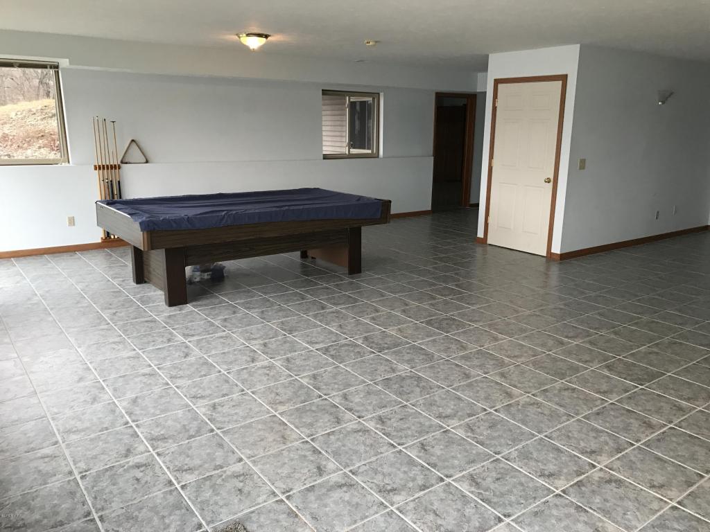 11368 E Point Dr, Delton, MI 49046 photo 36