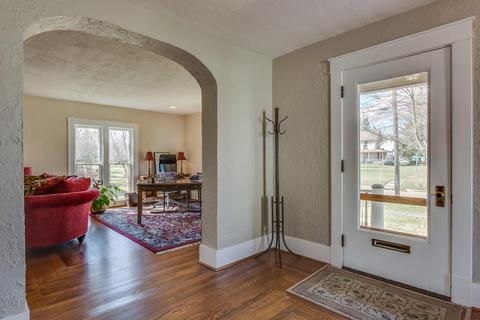213 Cedar St, Three Oaks, MI 49128 photo 4