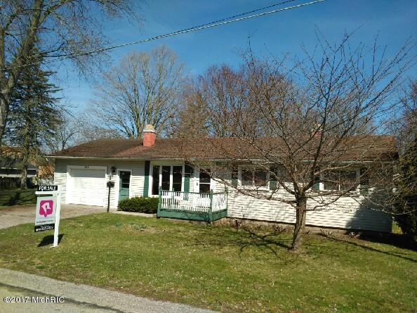 263 Mill St, Saranac, MI 48881 photo 1