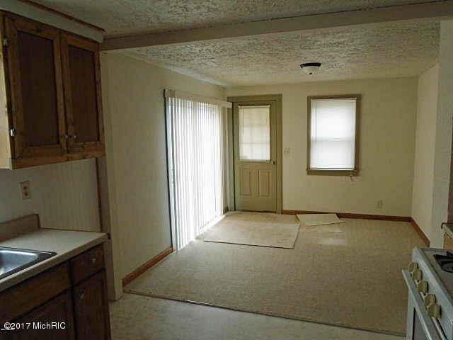 10962 Cedar St, Honor, MI 49640 photo 3