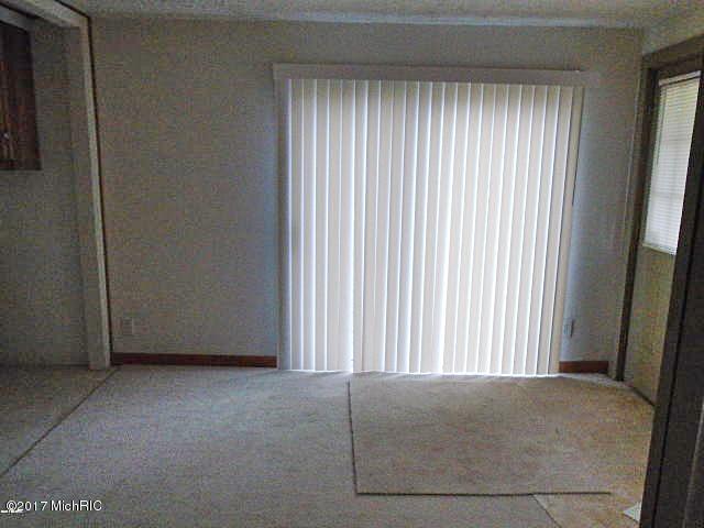 10962 Cedar St, Honor, MI 49640 photo 9