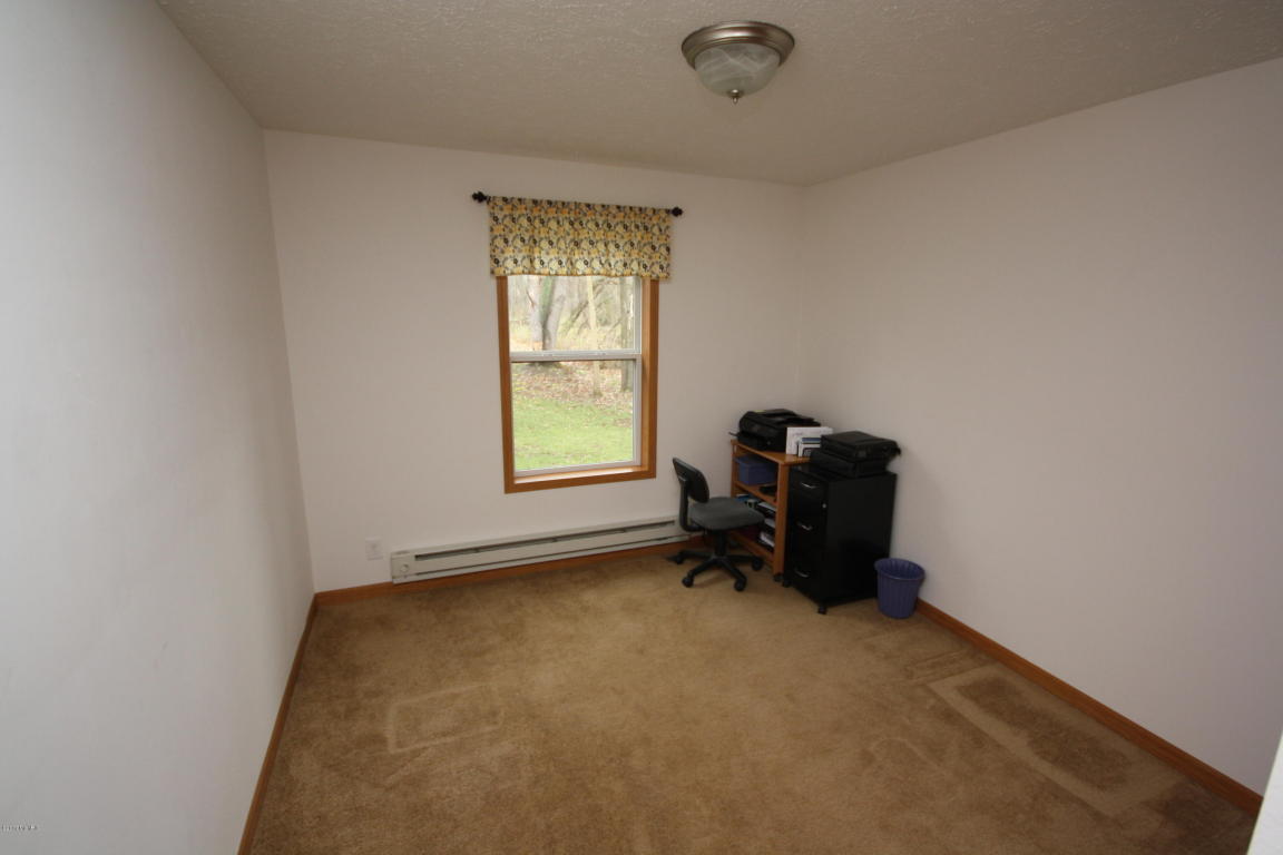941 James St, Plainwell, MI 49080 photo 13