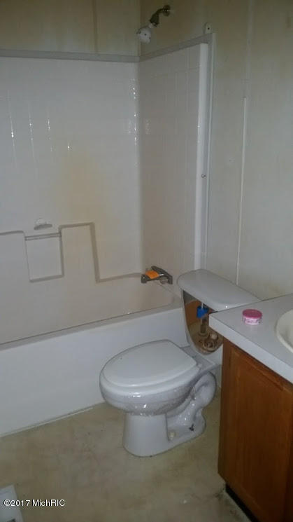 8334 Comstock, Bitely, MI 49309 photo 7