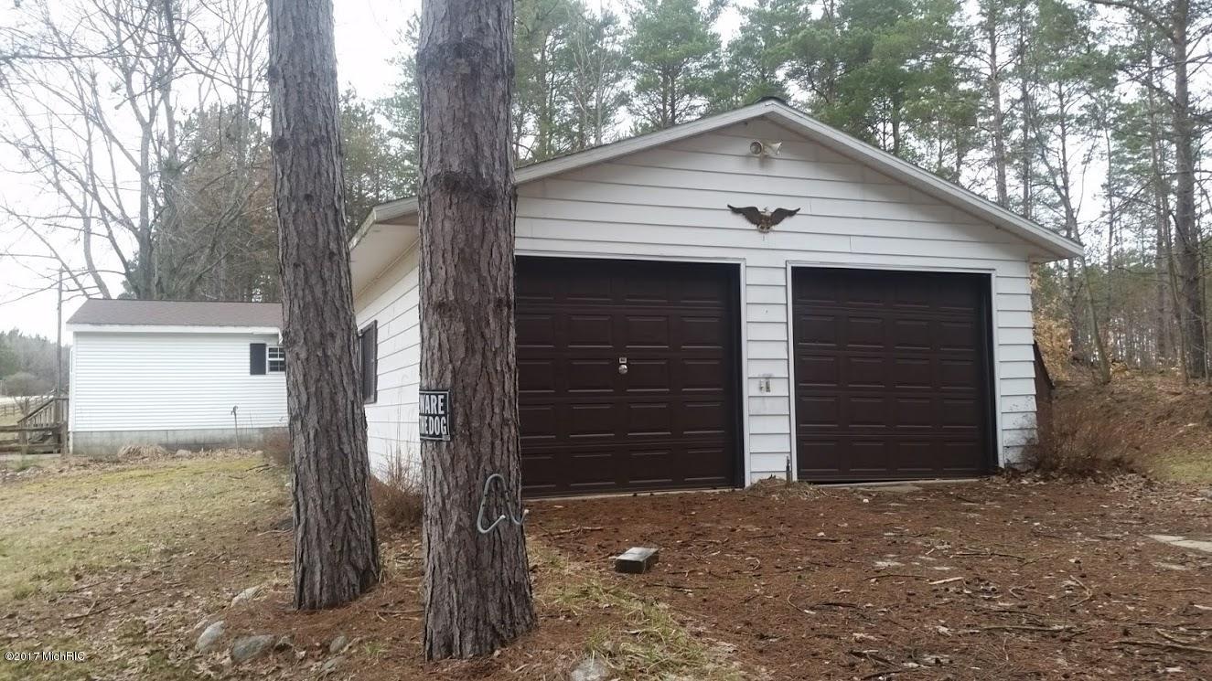 8334 Comstock, Bitely, MI 49309 photo 13