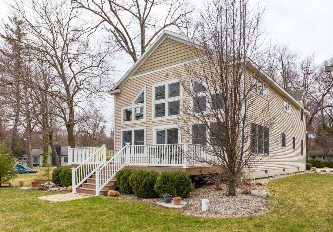 5540 E Pine St, Newaygo, MI 49337 photo 2