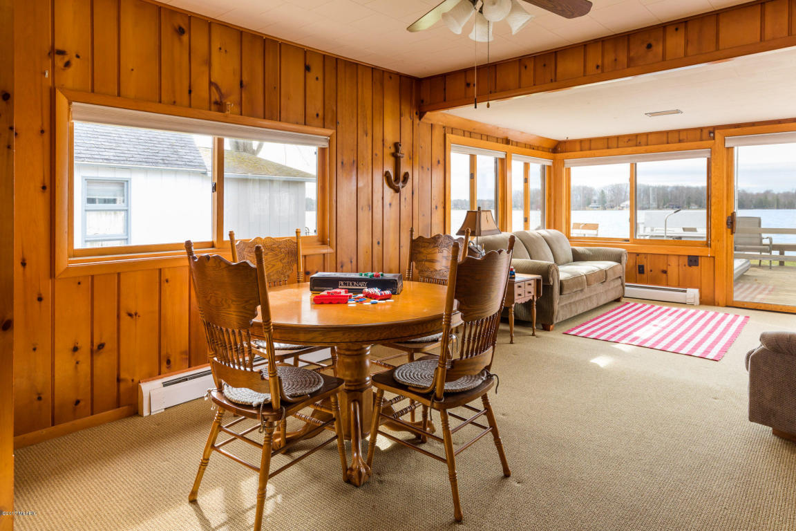 5548 E Pine St, Newaygo, MI 49337 photo 6
