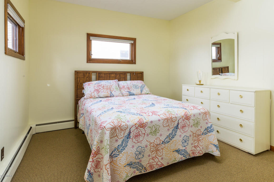5548 E Pine St, Newaygo, MI 49337 photo 15