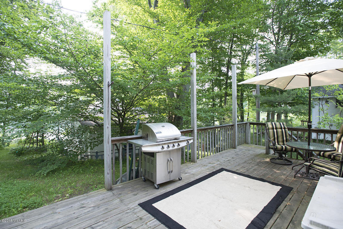 11130 Beech Is, Plainwell, MI 49080 photo 25