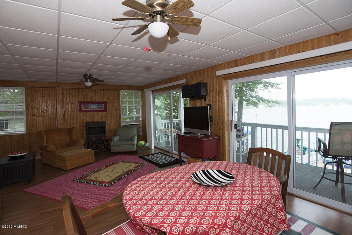 11130 Beech Is, Plainwell, MI 49080 photo 21