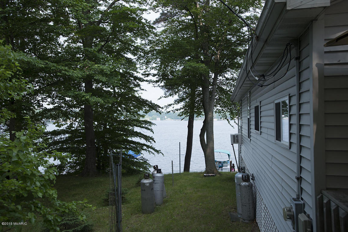 11130 Beech Is, Plainwell, MI 49080 photo 28