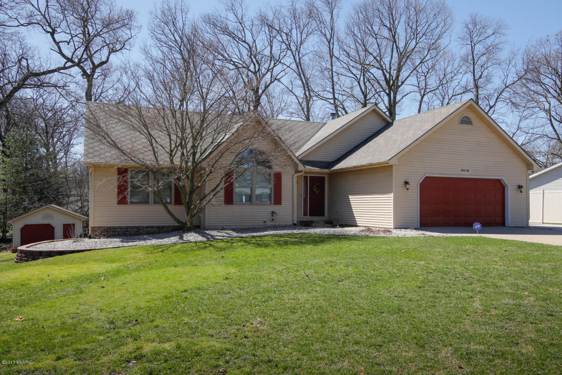 6418 Ormada Dr, Kalamazoo, MI 49048 photo 1