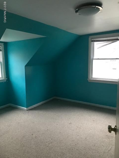 327 E Pine St, Fremont, MI 49412 photo 11