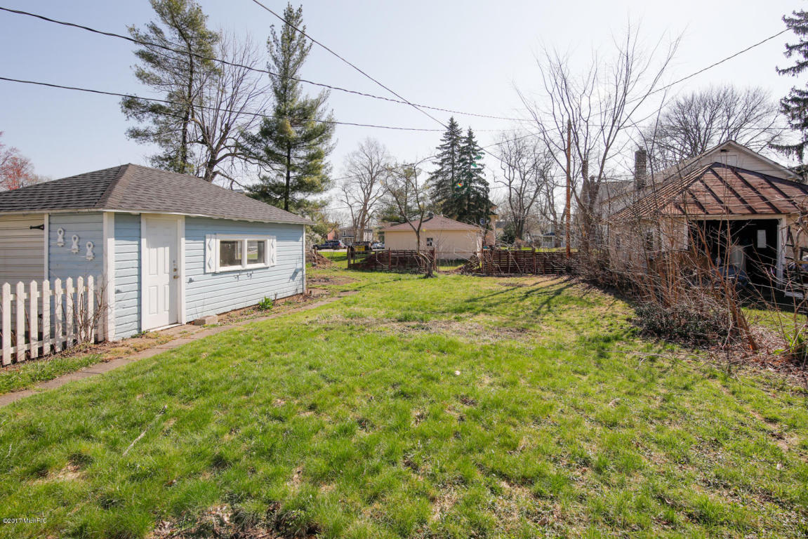 312 S Hooker, Three Rivers, MI 49093 photo 14