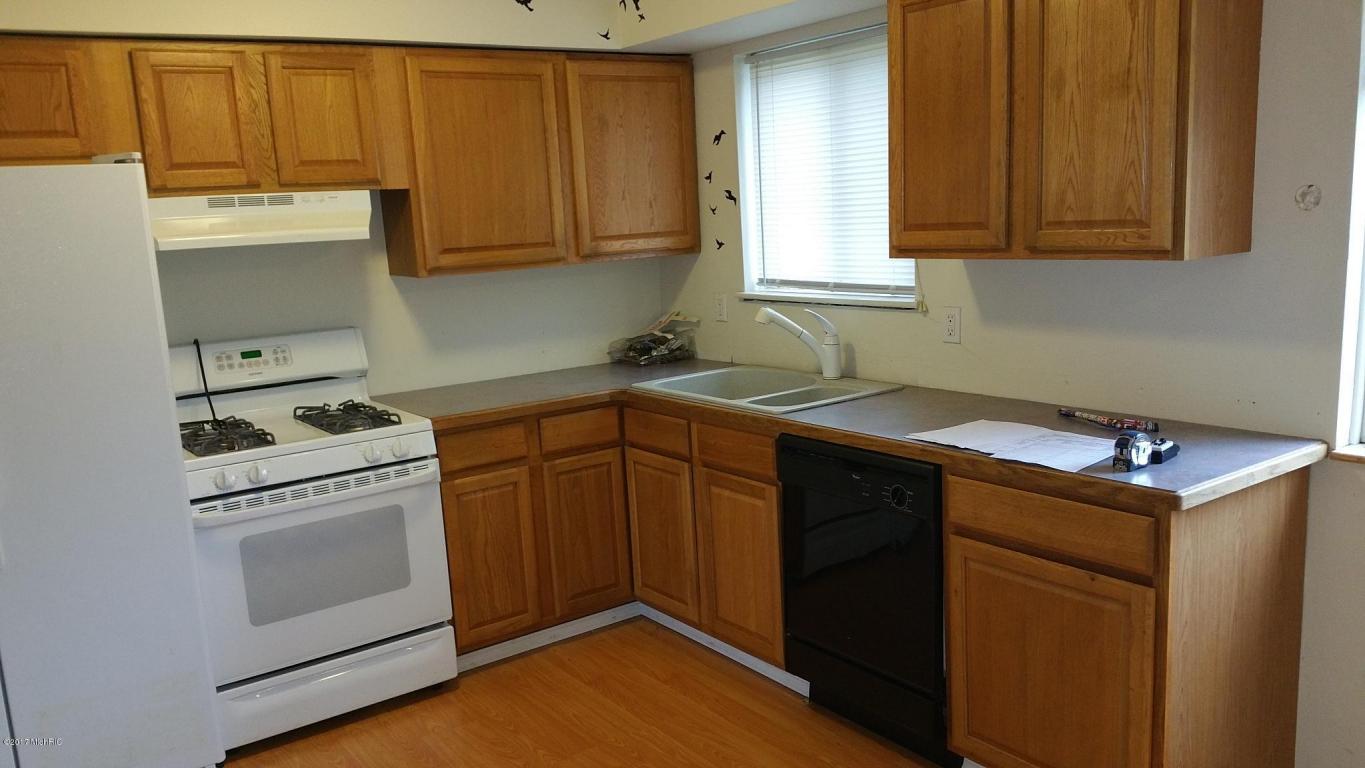 24332 Cunningham, Warren, MI 48091 photo 8