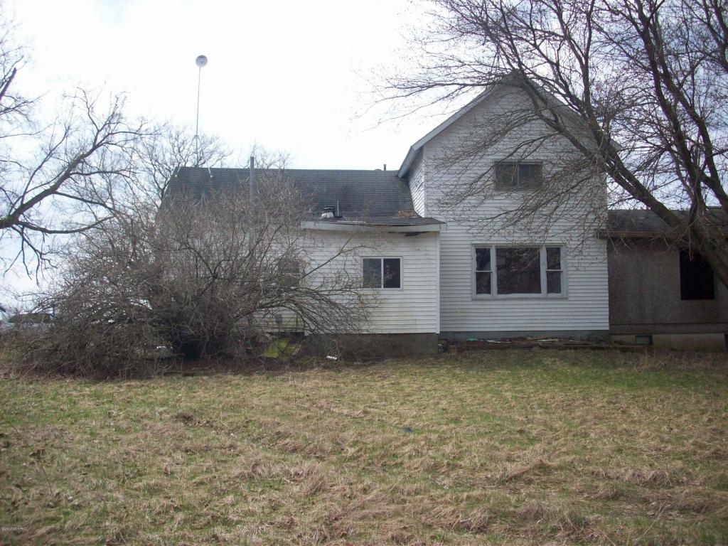 4967 30th Ave, Sears, MI 49679 photo 1