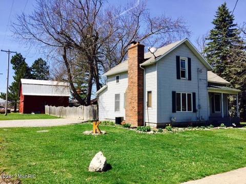 384 First St, Sunfield, MI 48890 photo 1