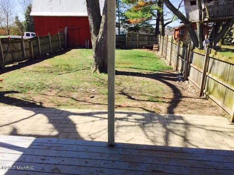 384 First St, Sunfield, MI 48890 photo 27