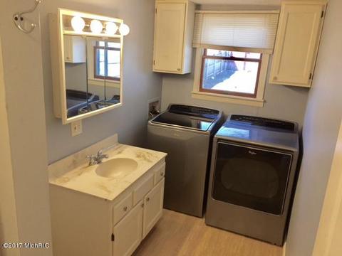 384 First St, Sunfield, MI 48890 photo 20