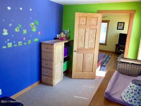 384 First St, Sunfield, MI 48890 photo 18