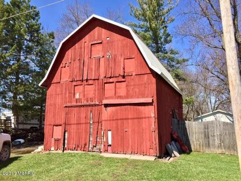 384 First St, Sunfield, MI 48890 photo 32
