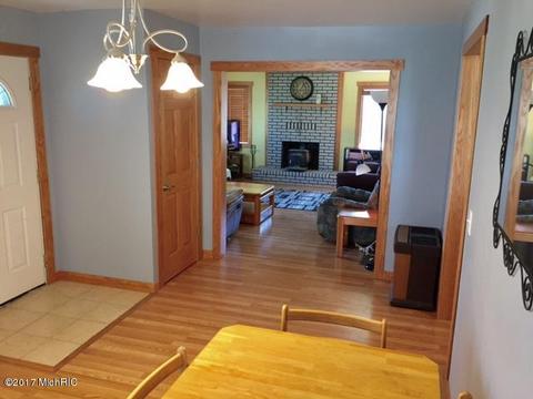384 First St, Sunfield, MI 48890 photo 11