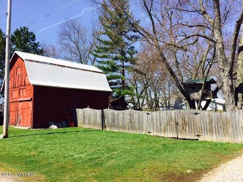 384 First St, Sunfield, MI 48890 photo 30