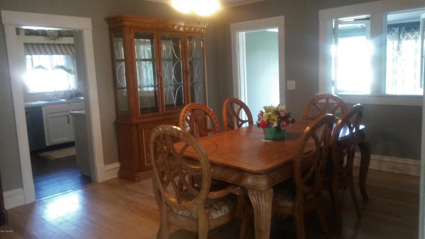4297 30th St, Dorr, MI 49323 photo 4