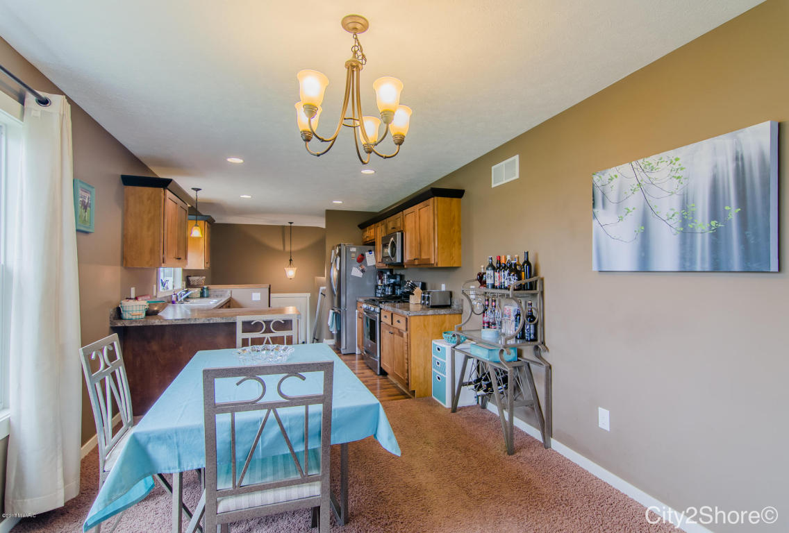 5189 Circleview Dr, Allendale, MI 49401 photo 6