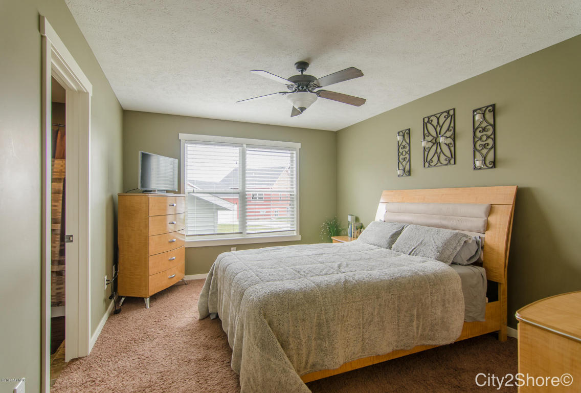 5189 Circleview Dr, Allendale, MI 49401 photo 18