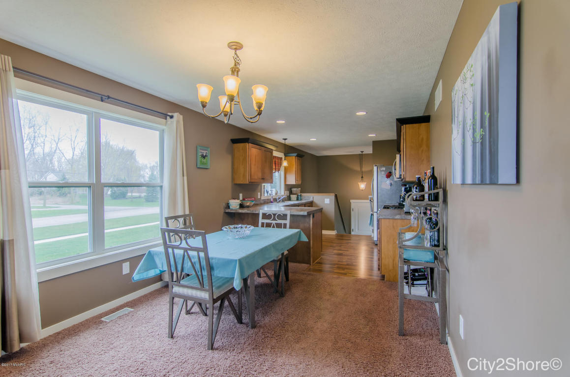 5189 Circleview Dr, Allendale, MI 49401 photo 7