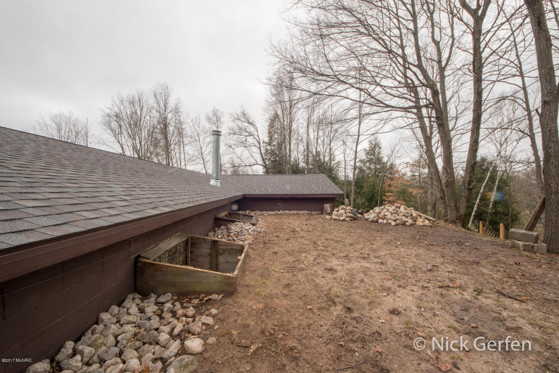 800 E Townline Rd, White Cloud, MI 49349 photo 28