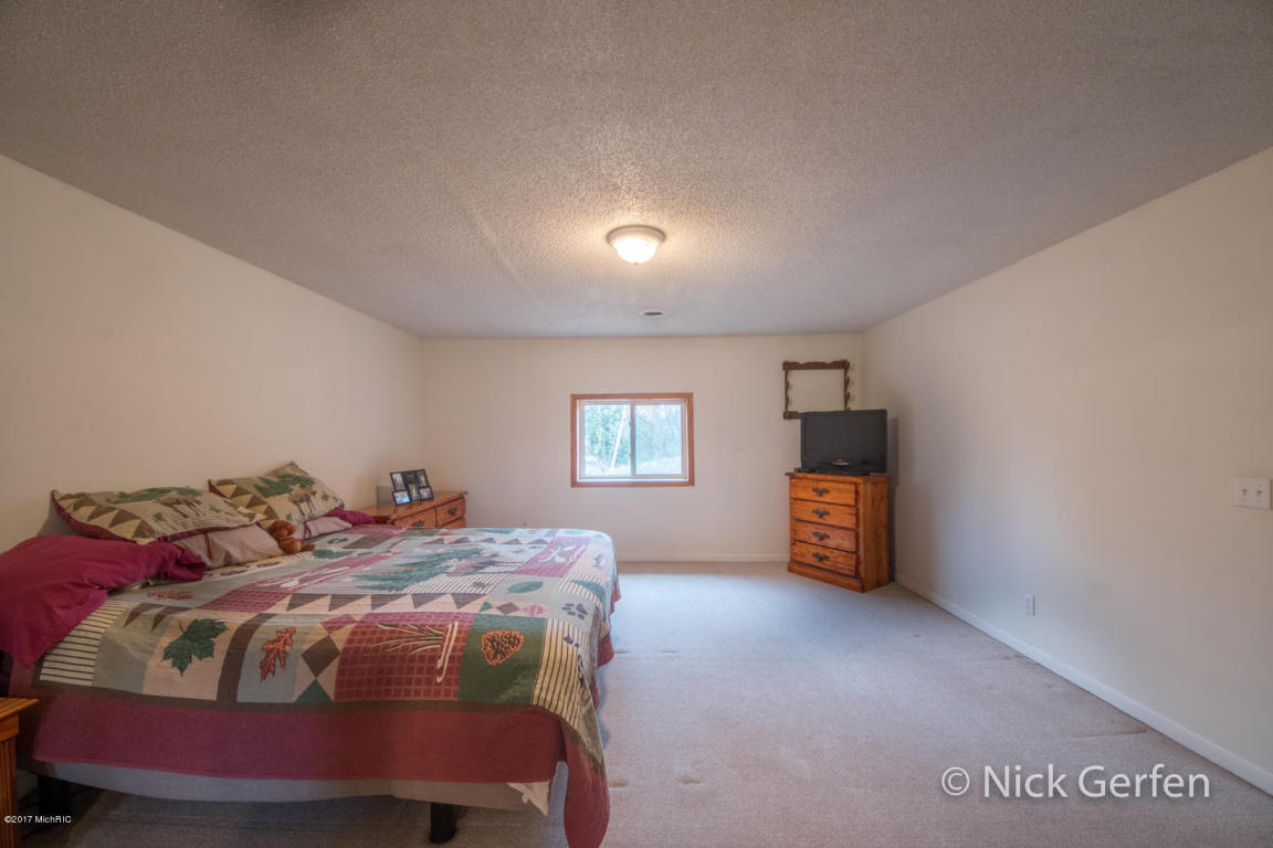 800 E Townline Rd, White Cloud, MI 49349 photo 14