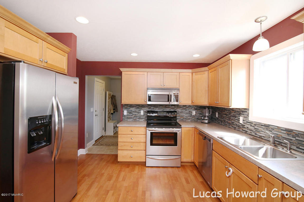 4986 Clear Ridge Dr SE, Ada, MI 49301 photo 8