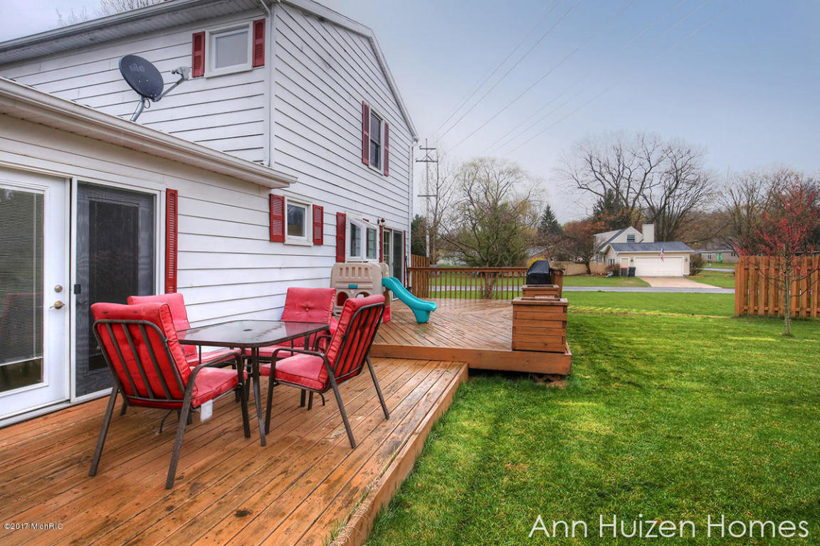 6784 Rix St SE, Ada, MI 49301 photo 27