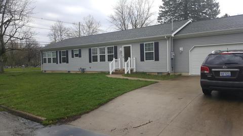 1402 Silverbrook Ave, Niles, MI 49120 photo 1