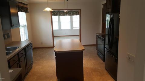 1402 Silverbrook Ave, Niles, MI 49120 photo 10