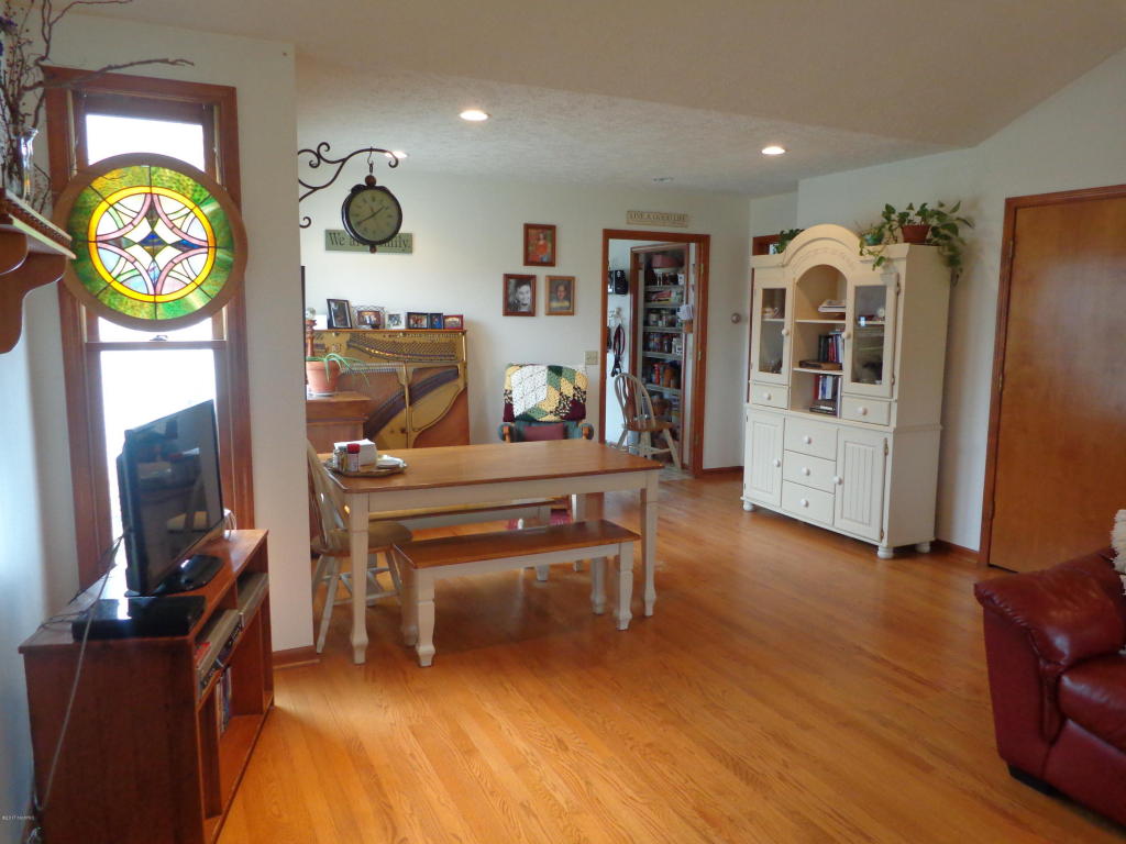 6343 111th Ave, Pullman, MI 49450 photo 10