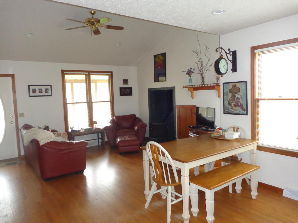 6343 111th Ave, Pullman, MI 49450 photo 7