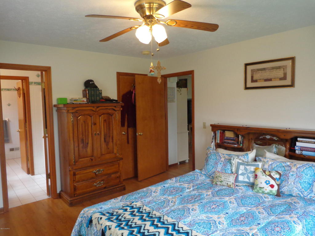 6343 111th Ave, Pullman, MI 49450 photo 13