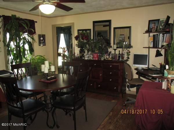 111 Jackson St, Coldwater, MI 49036 photo 7
