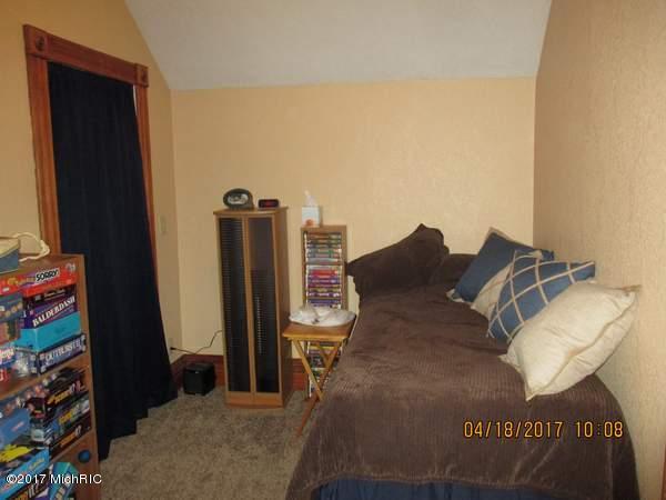 111 Jackson St, Coldwater, MI 49036 photo 9