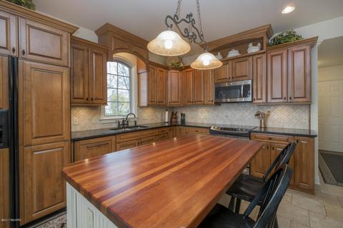 11046 Long Point Dr, Plainwell, MI 49080 photo 12