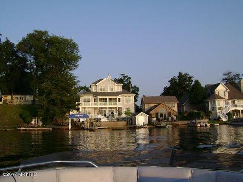 11046 Long Point Dr, Plainwell, MI 49080 photo 5