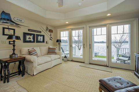 11046 Long Point Dr, Plainwell, MI 49080 photo 31