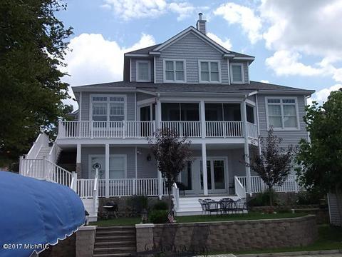 11046 Long Point Dr, Plainwell, MI 49080 photo 1