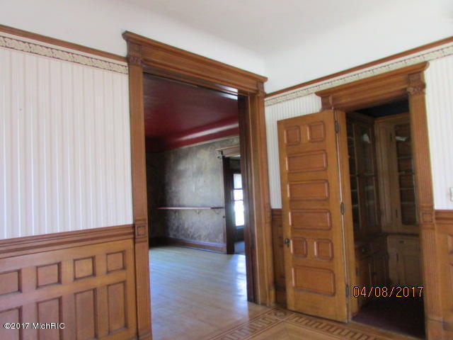 161 E Chicago, Coldwater, MI 49036 photo 22